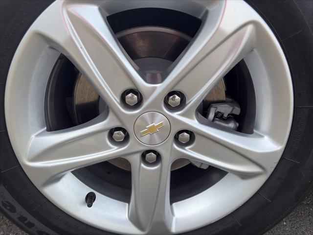 used 2022 Chevrolet Malibu car, priced at $21,500