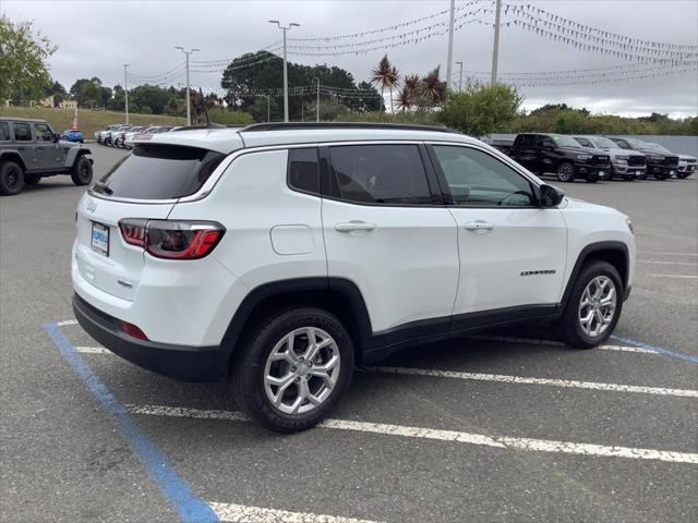 new 2024 Jeep Compass car, priced at $29,992