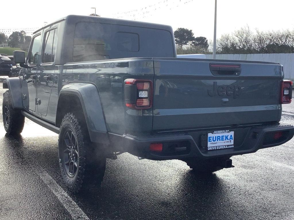 new 2025 Jeep Gladiator car, priced at $51,284
