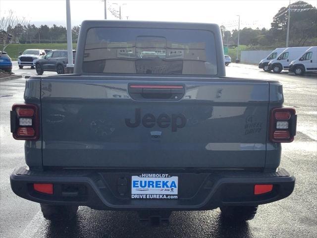 new 2025 Jeep Gladiator car, priced at $53,075