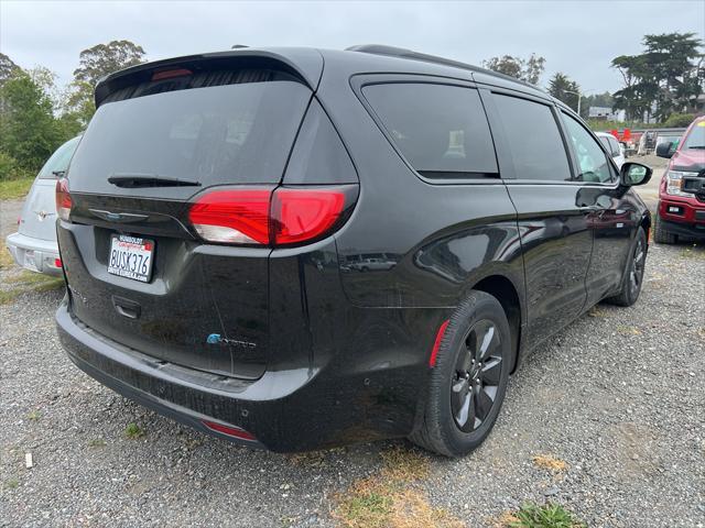 used 2020 Chrysler Pacifica Hybrid car, priced at $33,500