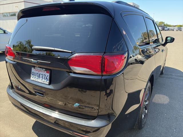 used 2020 Chrysler Pacifica Hybrid car, priced at $33,500