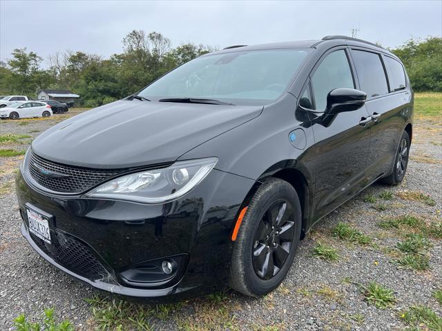 used 2020 Chrysler Pacifica Hybrid car, priced at $33,500