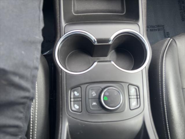 used 2024 GMC Terrain car, priced at $28,000