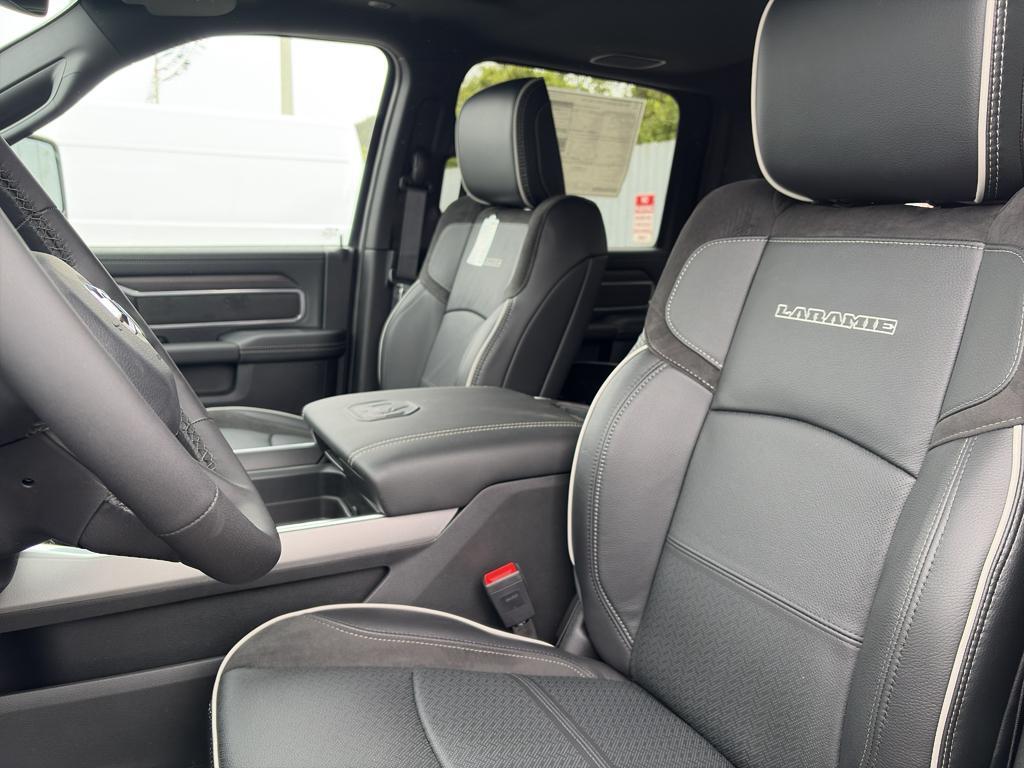 new 2025 Ram 2500 car, priced at $77,995