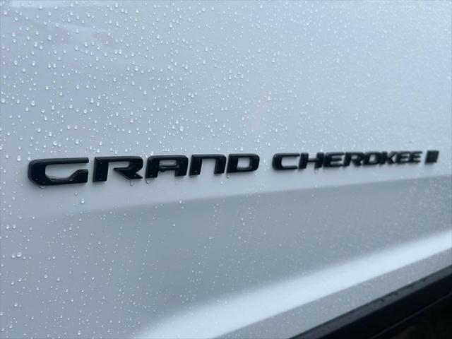 new 2025 Jeep Grand Cherokee car, priced at $46,930