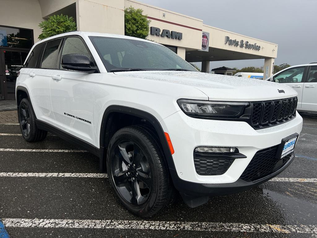 new 2025 Jeep Grand Cherokee car, priced at $56,485