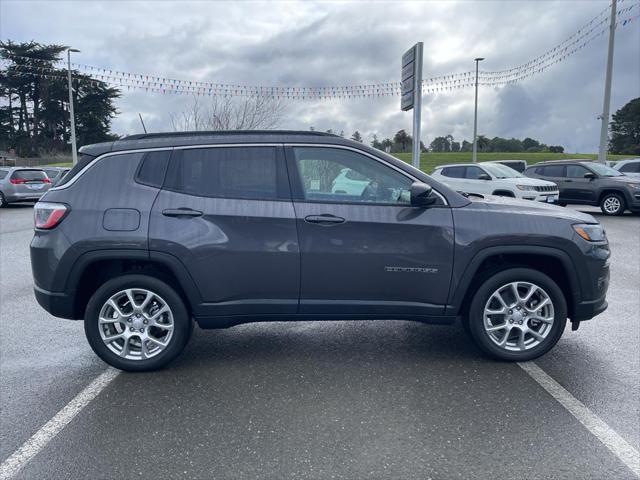 new 2024 Jeep Compass car, priced at $34,000