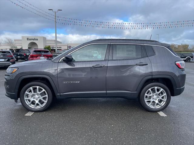 new 2024 Jeep Compass car, priced at $34,000