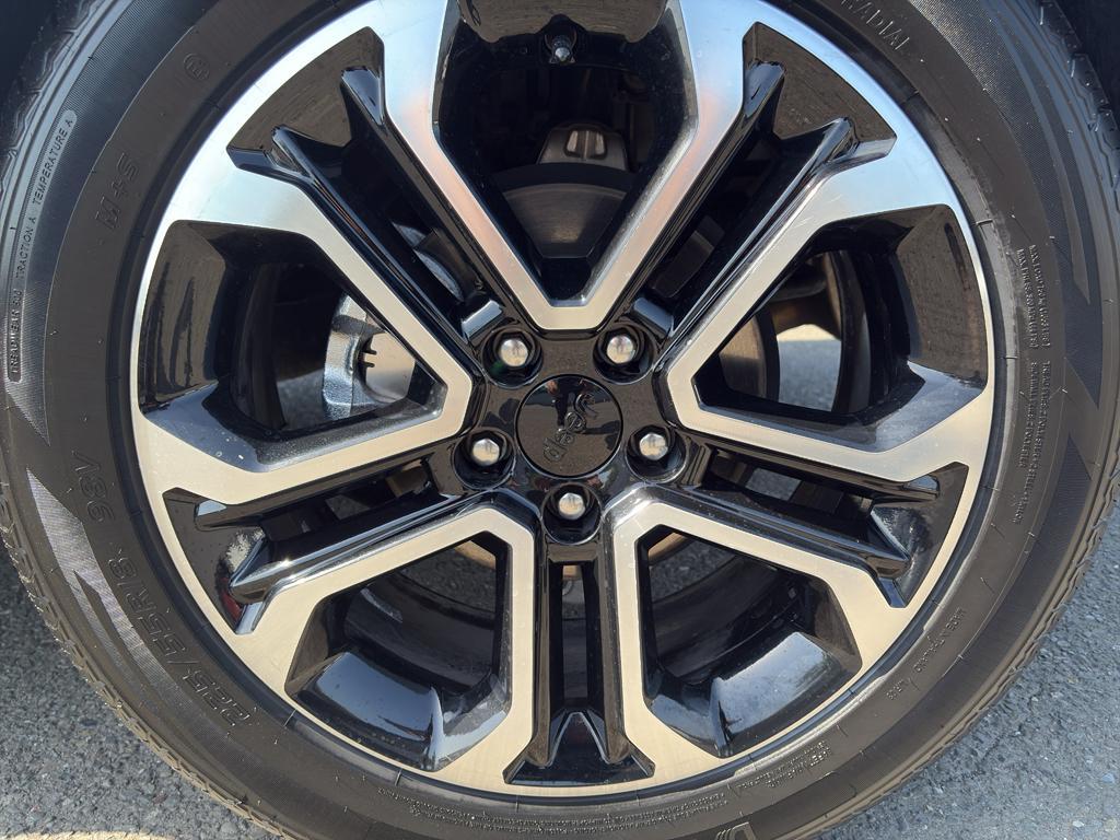 used 2023 Jeep Compass car, priced at $25,000