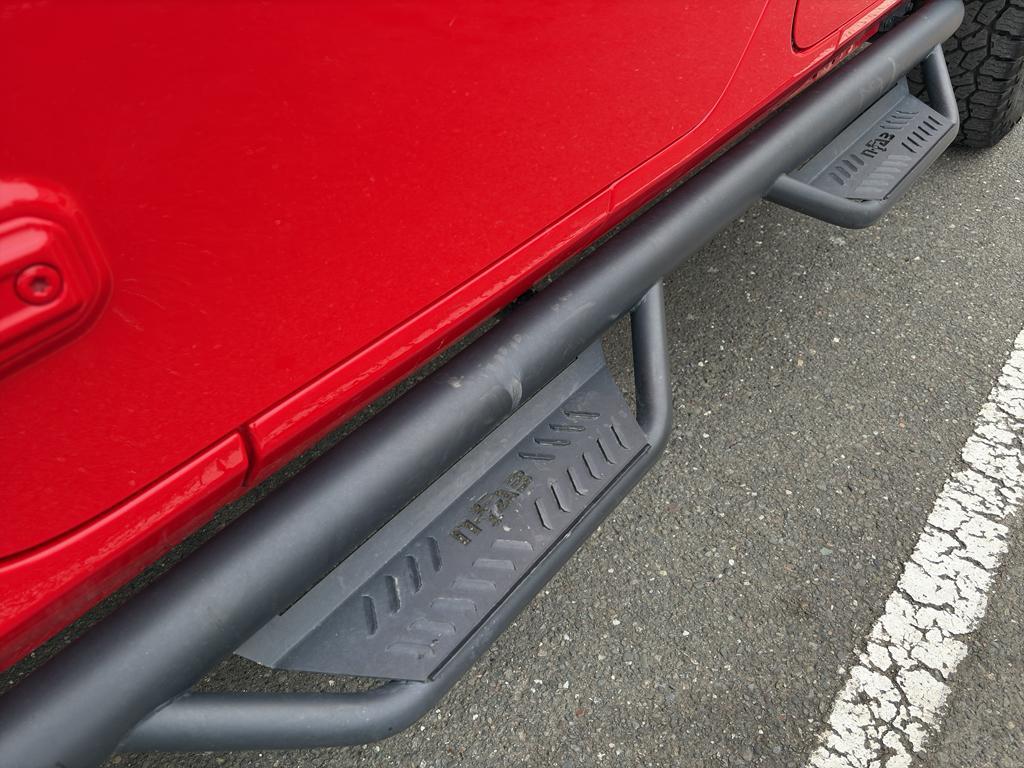 used 2023 Jeep Gladiator car, priced at $41,750
