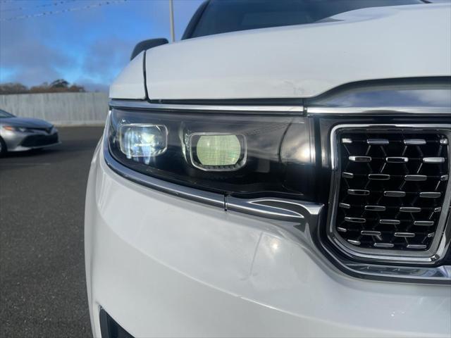 new 2023 Jeep Grand Wagoneer car, priced at $97,800