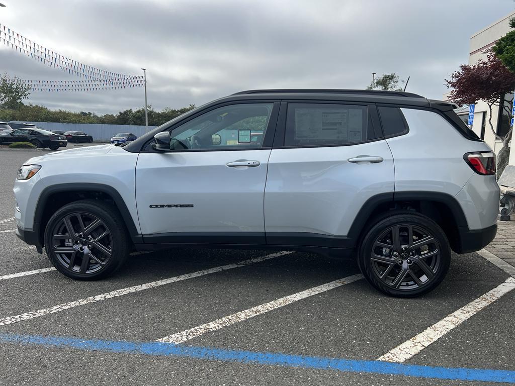new 2026 Jeep Compass car, priced at $37,120