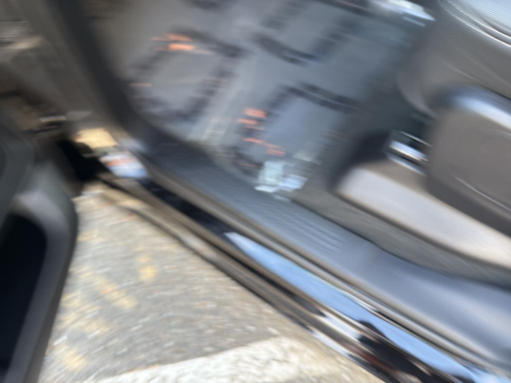 used 2022 Ram 1500 car, priced at $40,000