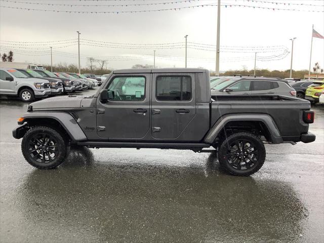 new 2025 Jeep Gladiator car, priced at $45,235