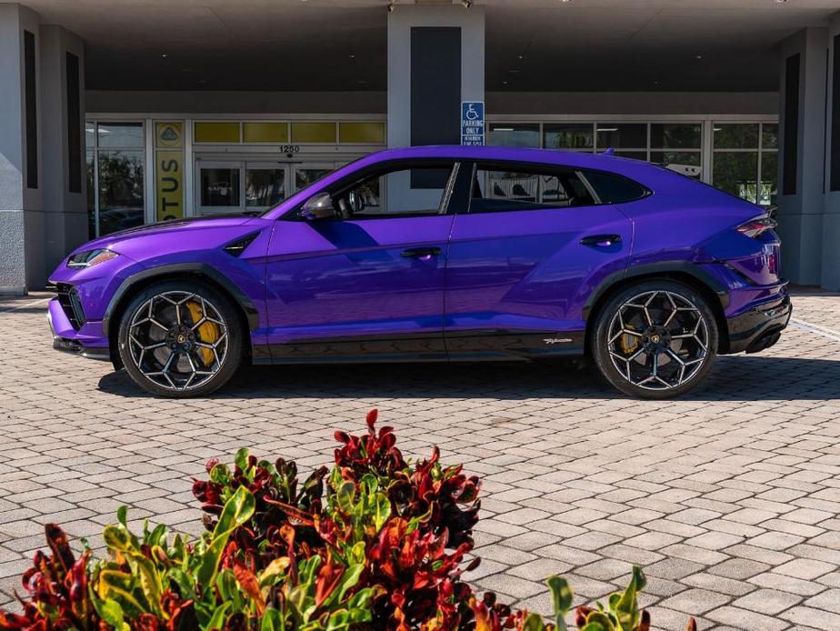 used 2024 Lamborghini Urus car, priced at $339,995