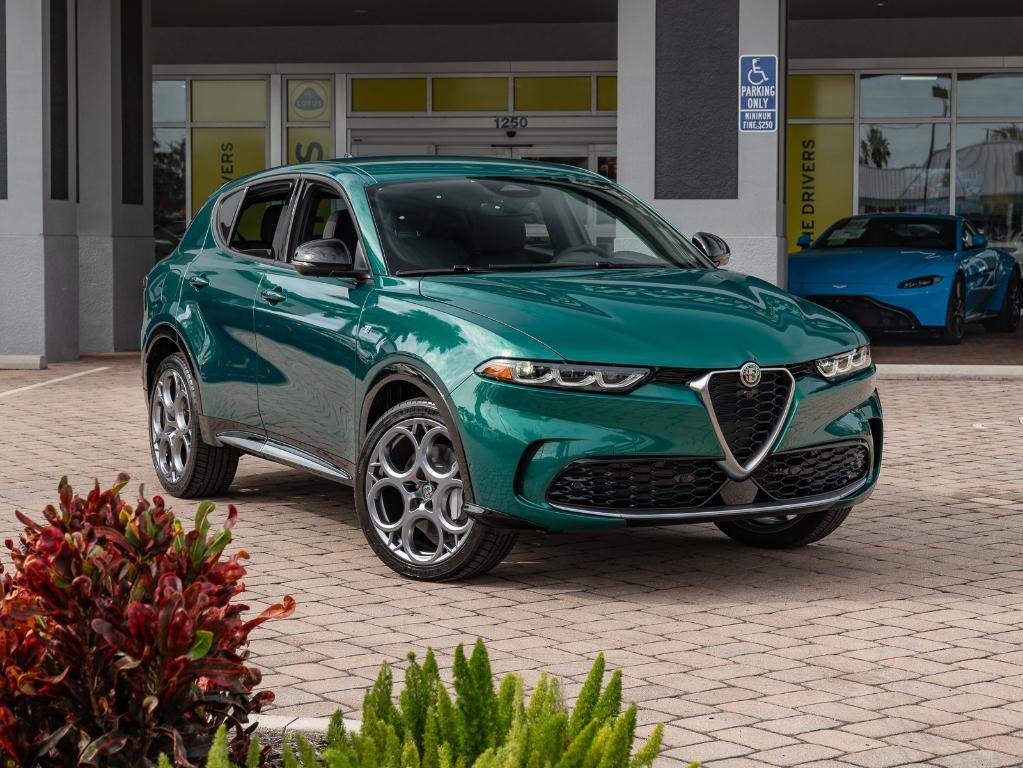 new 2024 Alfa Romeo Tonale car, priced at $53,140