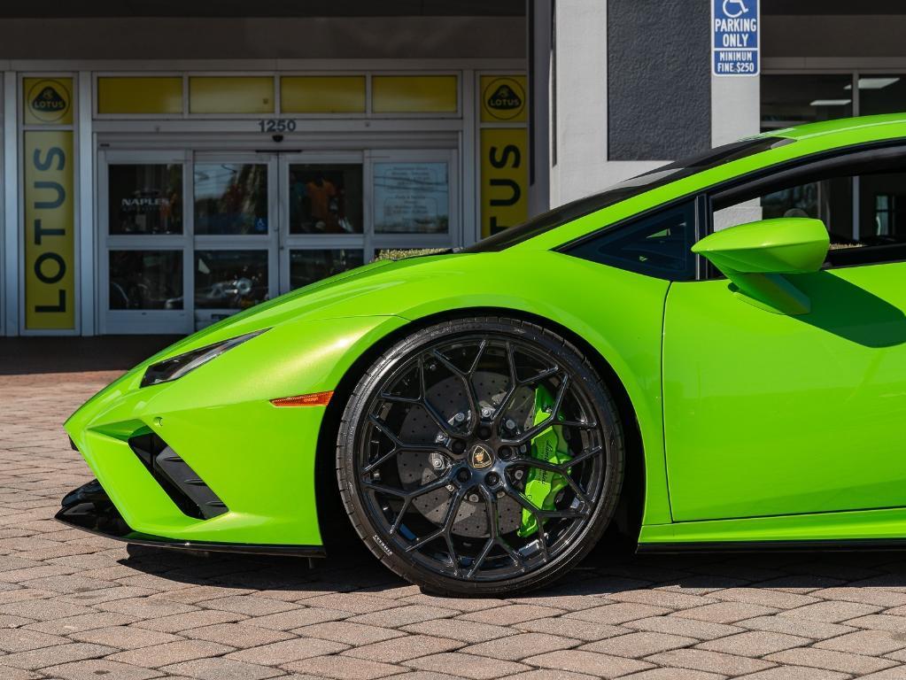 used 2022 Lamborghini Huracan EVO car, priced at $289,995