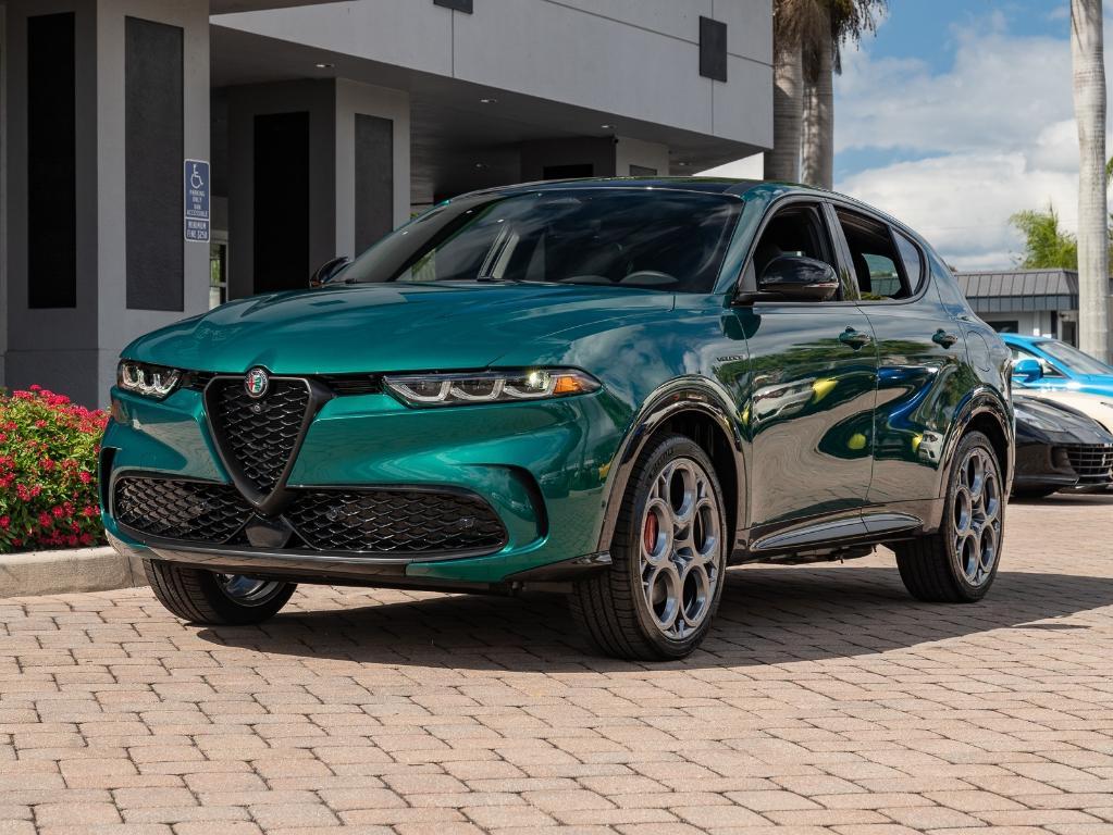 new 2024 Alfa Romeo Tonale car, priced at $59,490