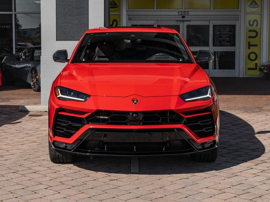 used 2022 Lamborghini Urus car, priced at $272,995