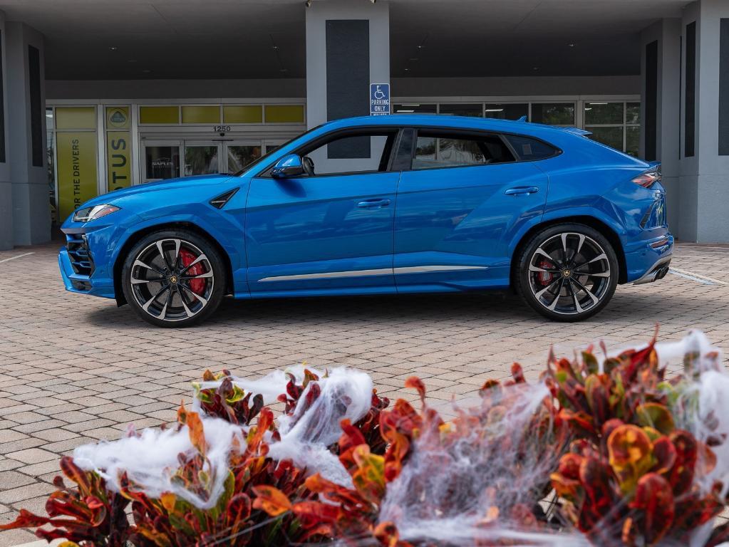 used 2020 Lamborghini Urus car, priced at $207,995