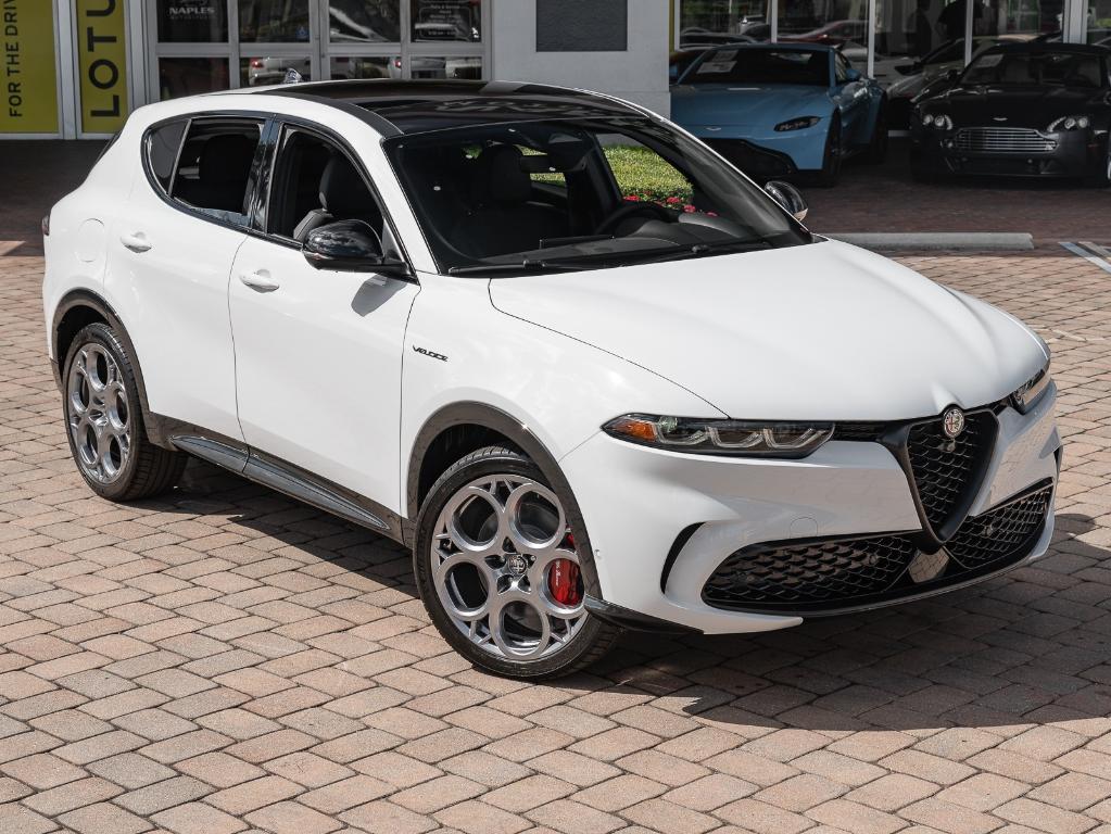 new 2024 Alfa Romeo Tonale car, priced at $57,140