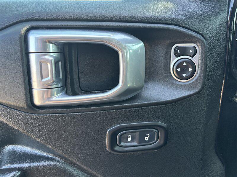 used 2021 Jeep Wrangler Unlimited car, priced at $24,488