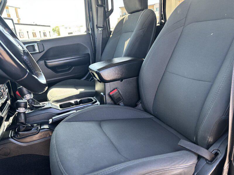 used 2021 Jeep Wrangler Unlimited car, priced at $24,488