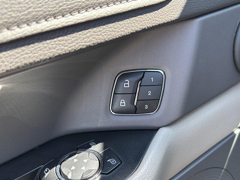 used 2020 Ford Expedition car, priced at $30,488