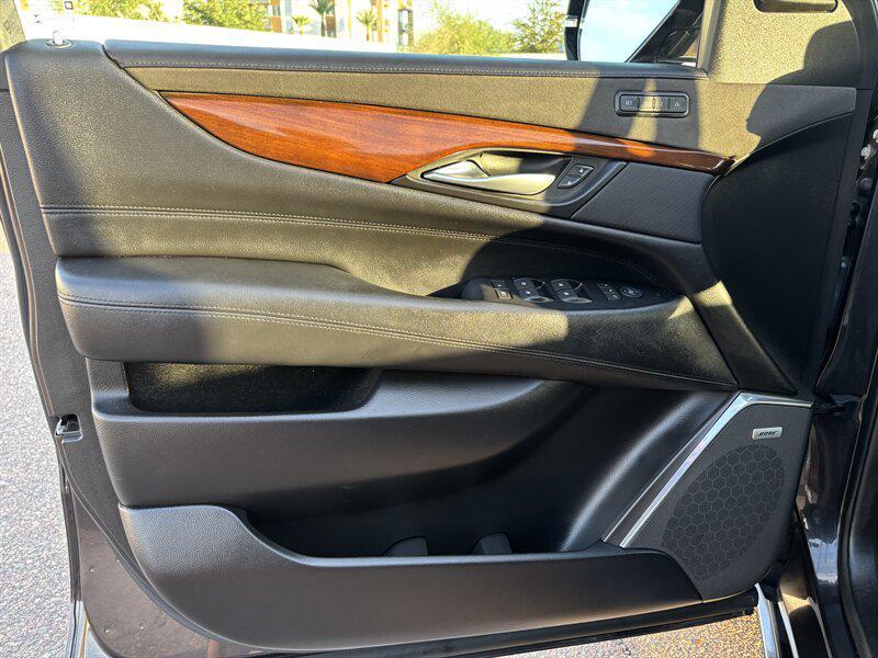 used 2018 Cadillac Escalade car, priced at $33,798