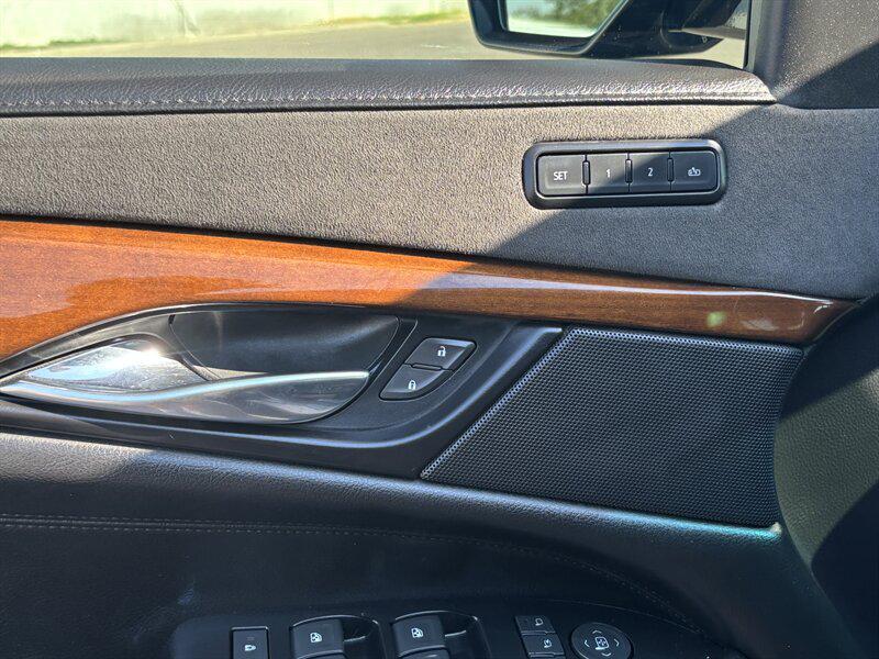 used 2020 Cadillac Escalade car, priced at $37,988