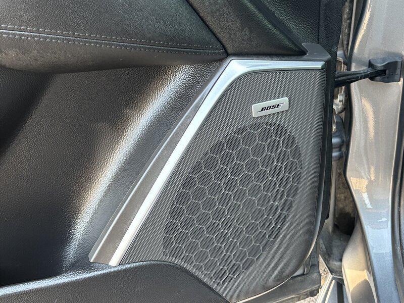 used 2020 Cadillac Escalade car, priced at $37,988