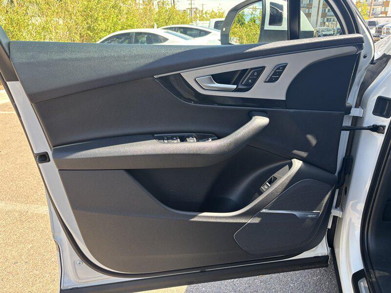 used 2019 Audi Q7 car, priced at $21,988