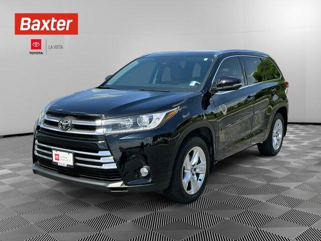 used 2017 Toyota Highlander car, priced at $25,899