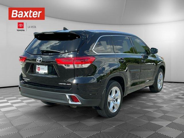 used 2017 Toyota Highlander car, priced at $25,899