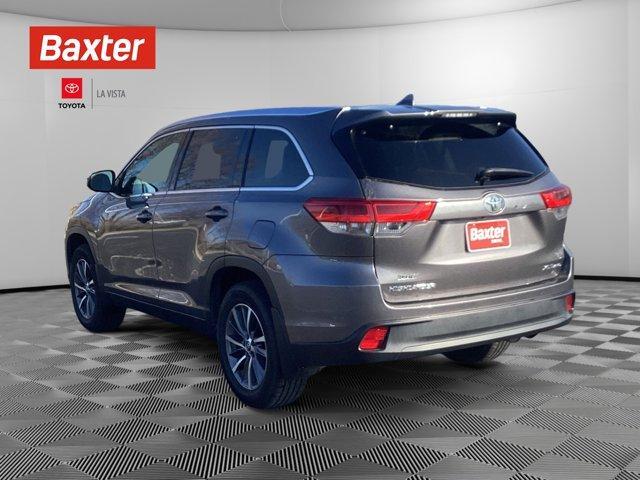 used 2019 Toyota Highlander car, priced at $29,000