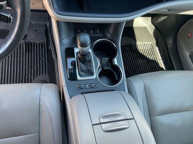 used 2018 Toyota Highlander car, priced at $33,000