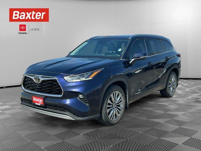 used 2021 Toyota Highlander car, priced at $41,588