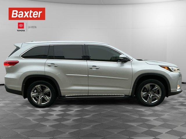 used 2018 Toyota Highlander car, priced at $26,000