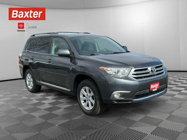 used 2013 Toyota Highlander car, priced at $20,000