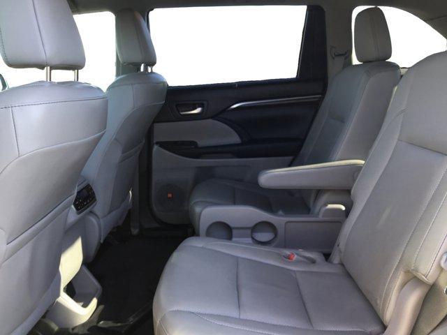 used 2015 Toyota Highlander Hybrid car, priced at $24,000