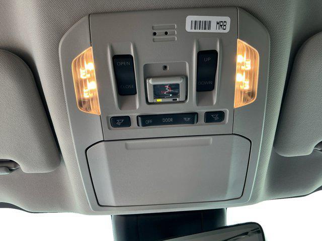 used 2022 Toyota Highlander Hybrid car, priced at $41,989