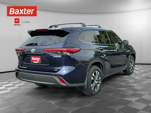 used 2022 Toyota Highlander Hybrid car, priced at $41,989