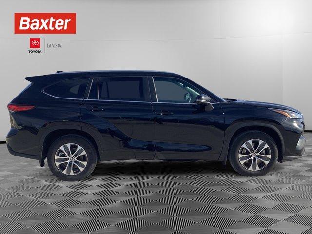 used 2023 Toyota Highlander car, priced at $42,150