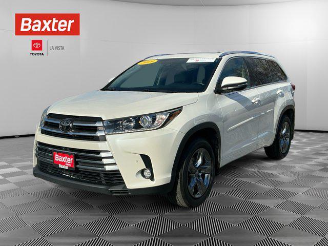 used 2019 Toyota Highlander car, priced at $29,385