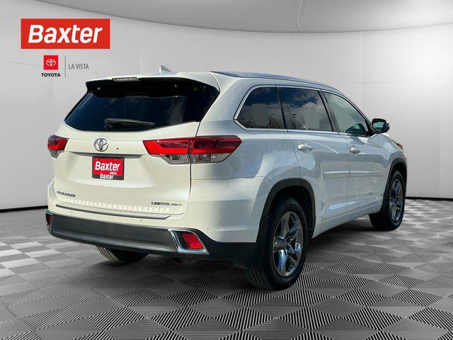 used 2019 Toyota Highlander car, priced at $29,385