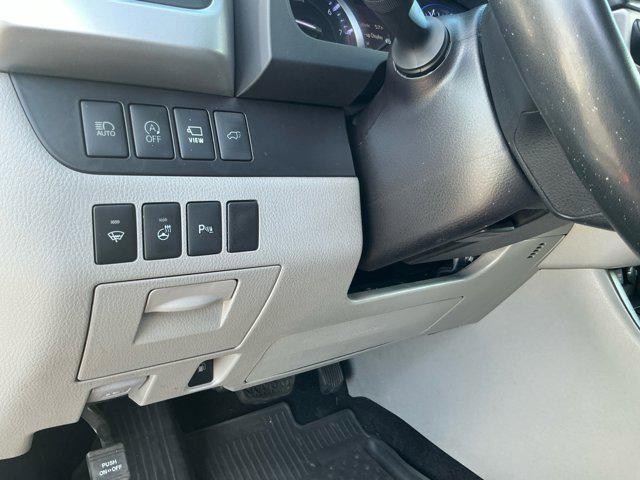 used 2019 Toyota Highlander car, priced at $29,385