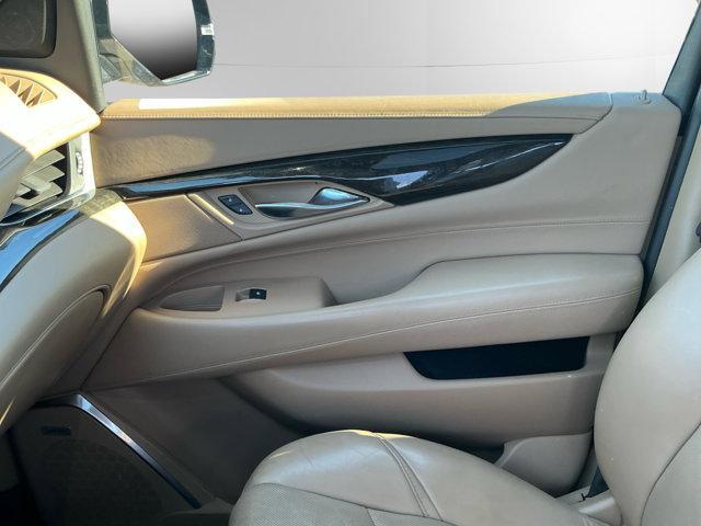 used 2020 Cadillac Escalade car, priced at $38,489