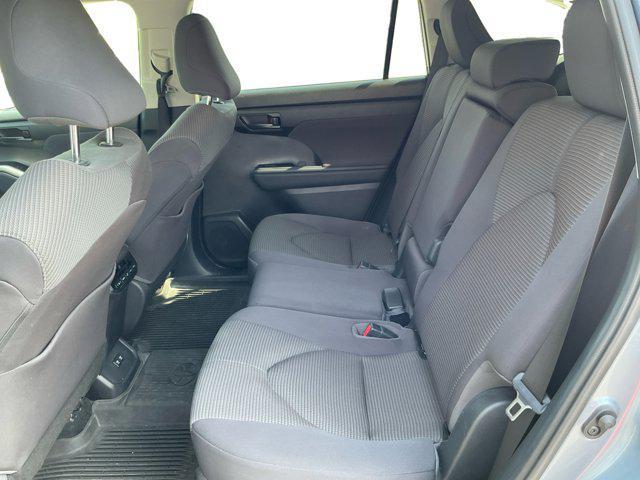 used 2020 Toyota Highlander Hybrid car, priced at $33,659