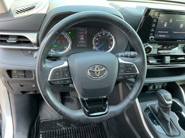 used 2020 Toyota Highlander Hybrid car, priced at $33,659
